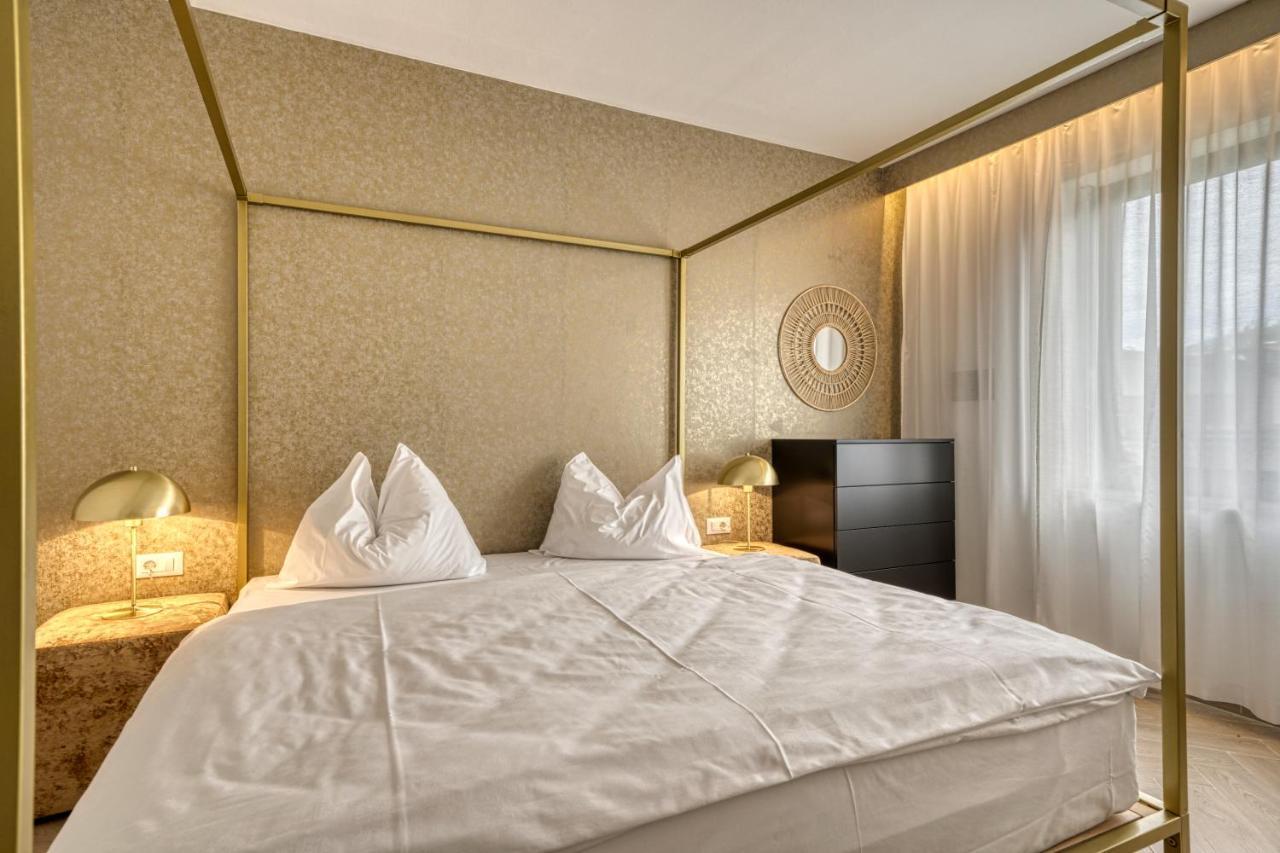 Goldfinger + Suites ラナ エクステリア 写真