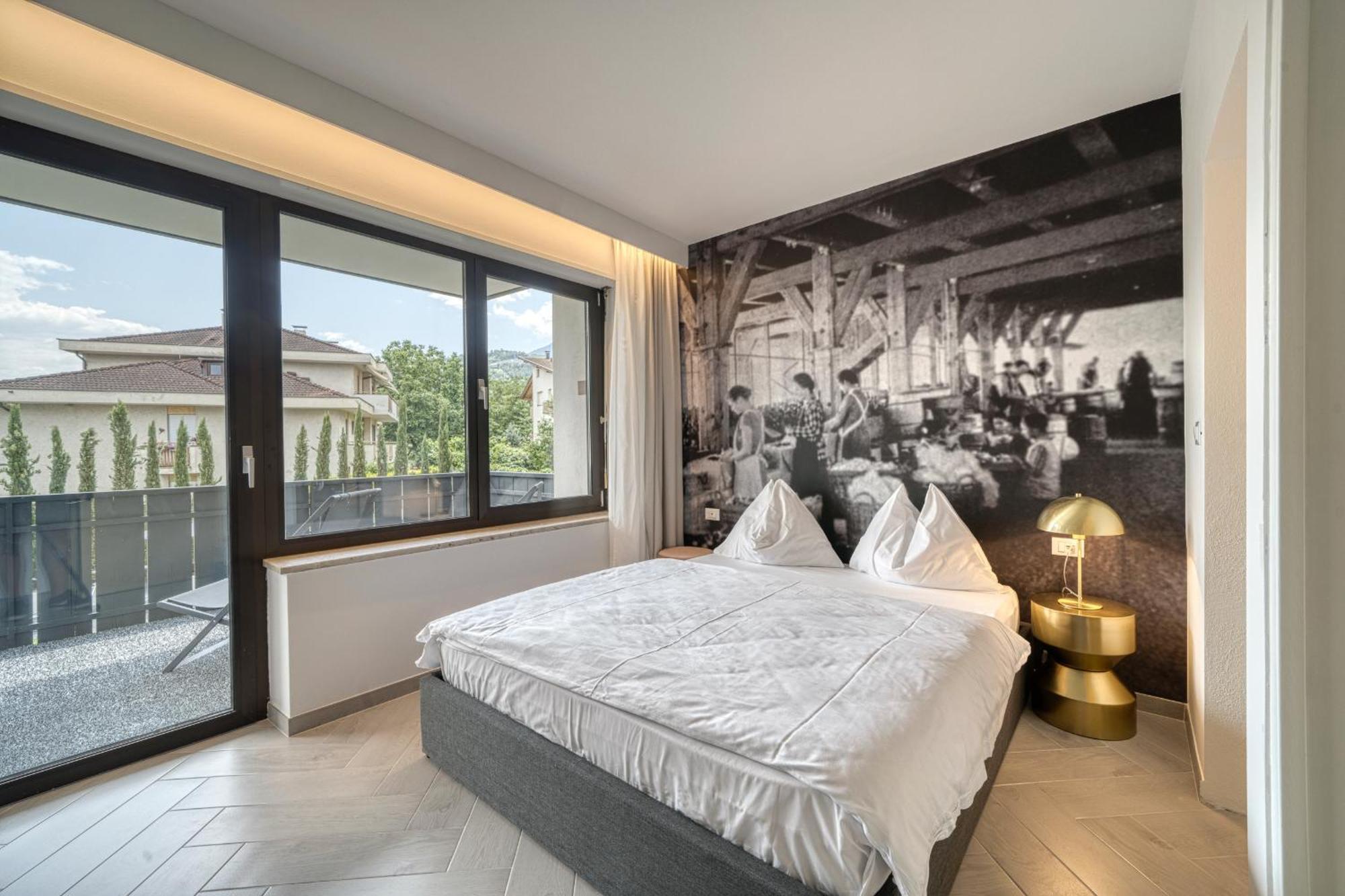 Goldfinger + Suites ラナ エクステリア 写真